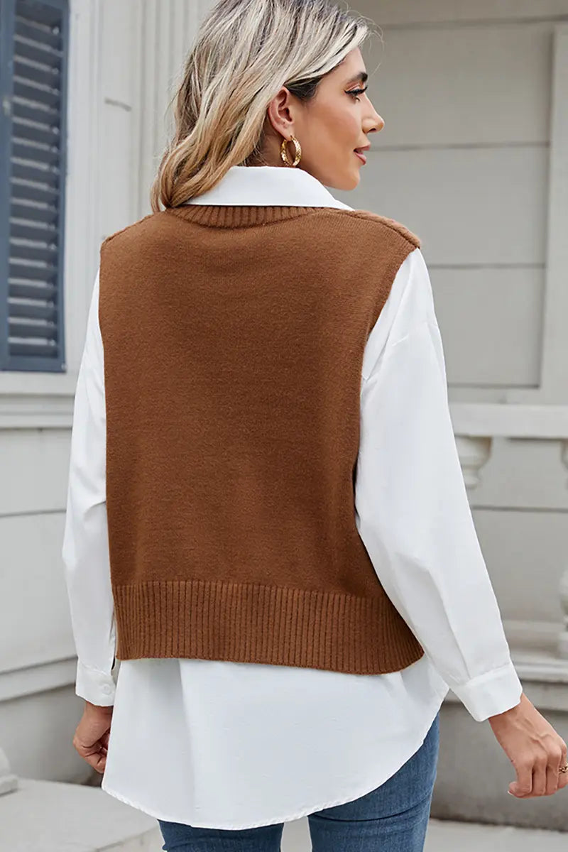 Effortlessly Elegant Sweater with a Timeless Design
