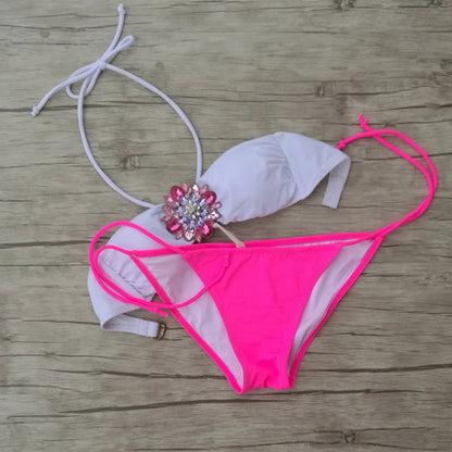Well Tailored Bikini with a Graceful Silhouette