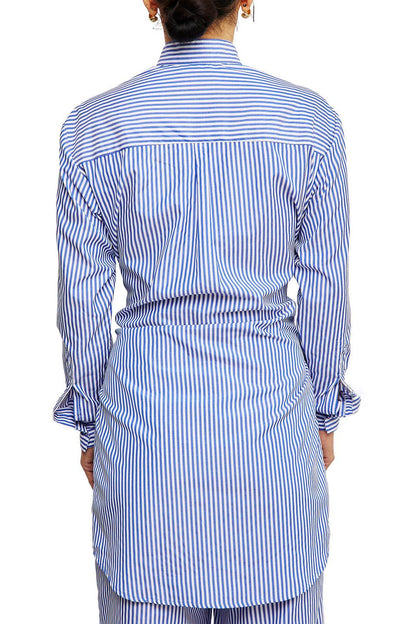 Sophisticated Garment with a Clean Classic Look