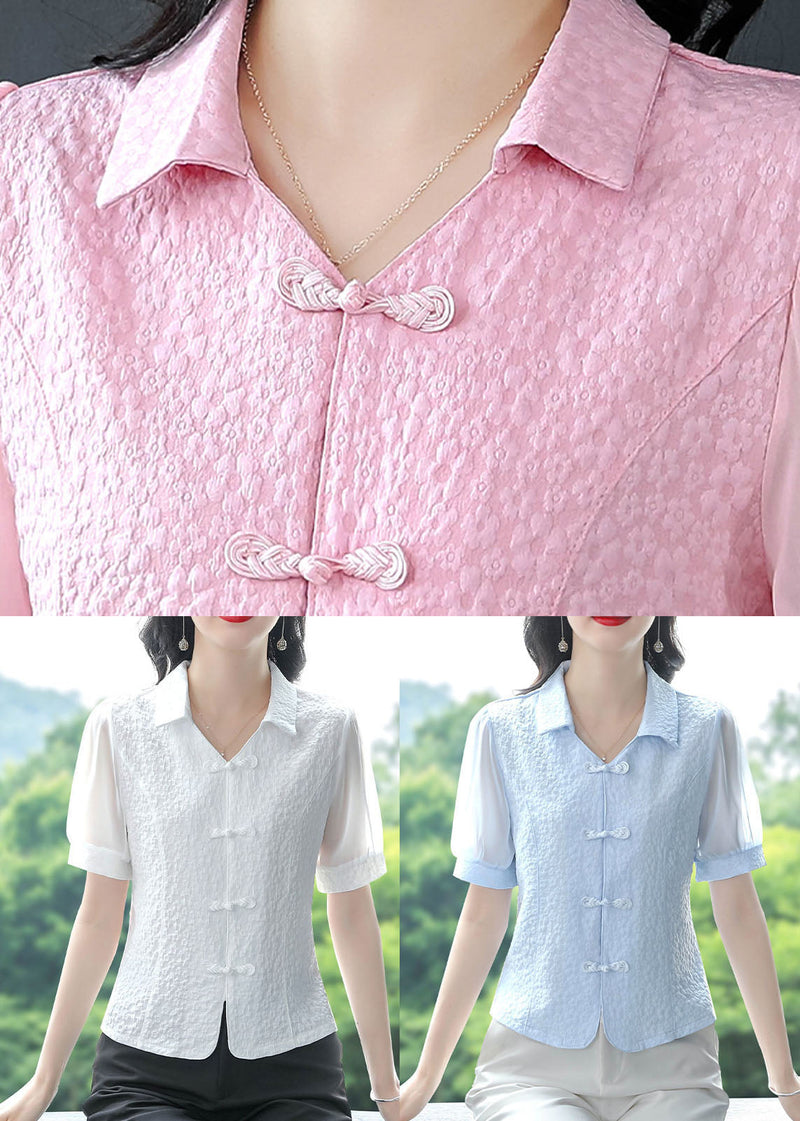 Classic Vintage Shirt with a Flattering Fit