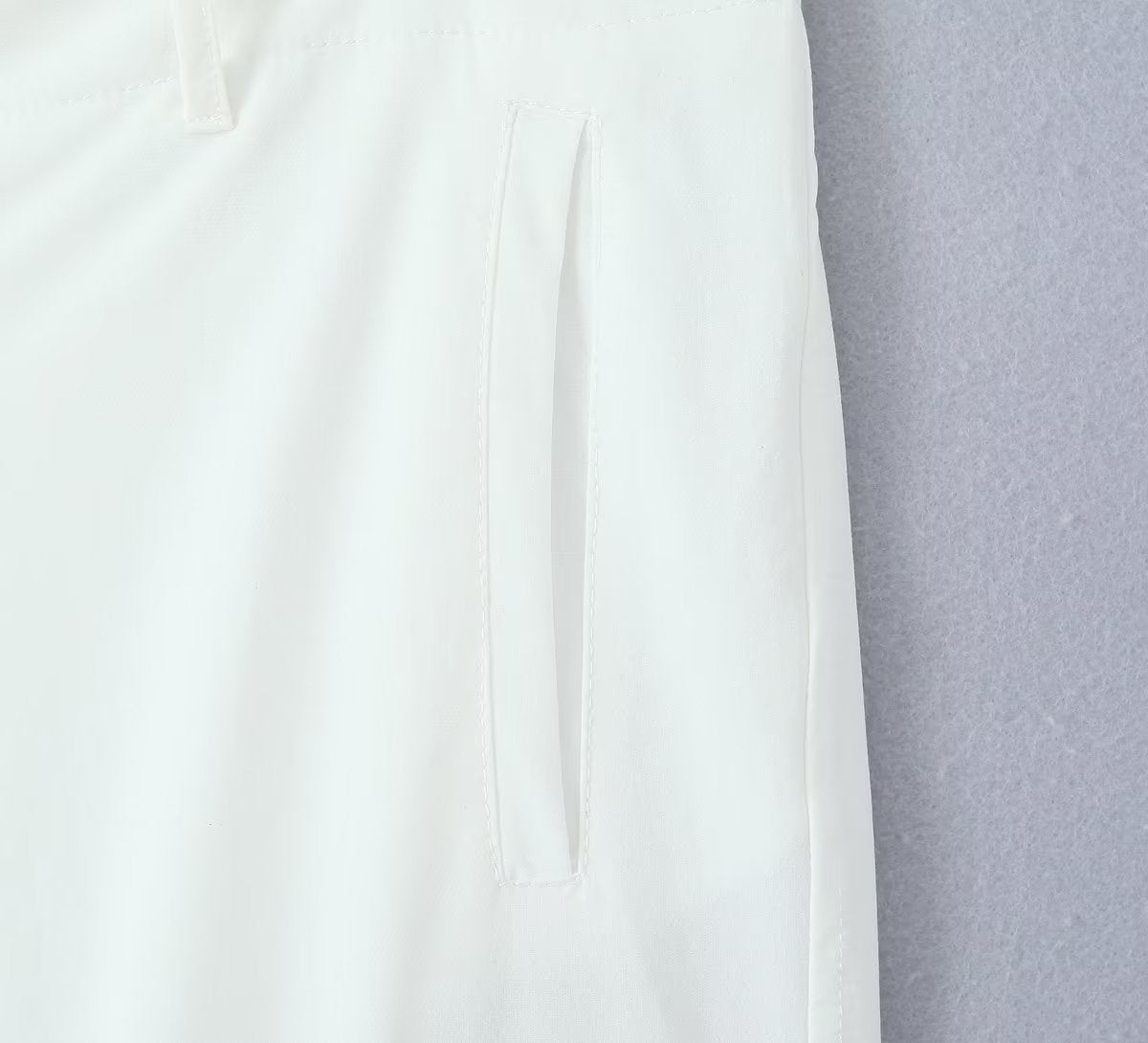 Beautifully Finished Pants in a Timeless Design