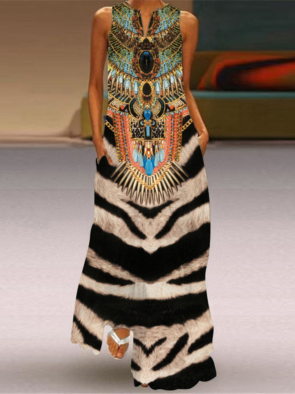 Beautifully Crafted Dress in a Classic Style
