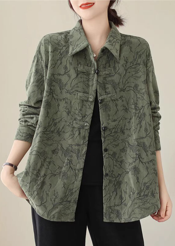 A Vintage Style Shirt with Delicate Timeless Details