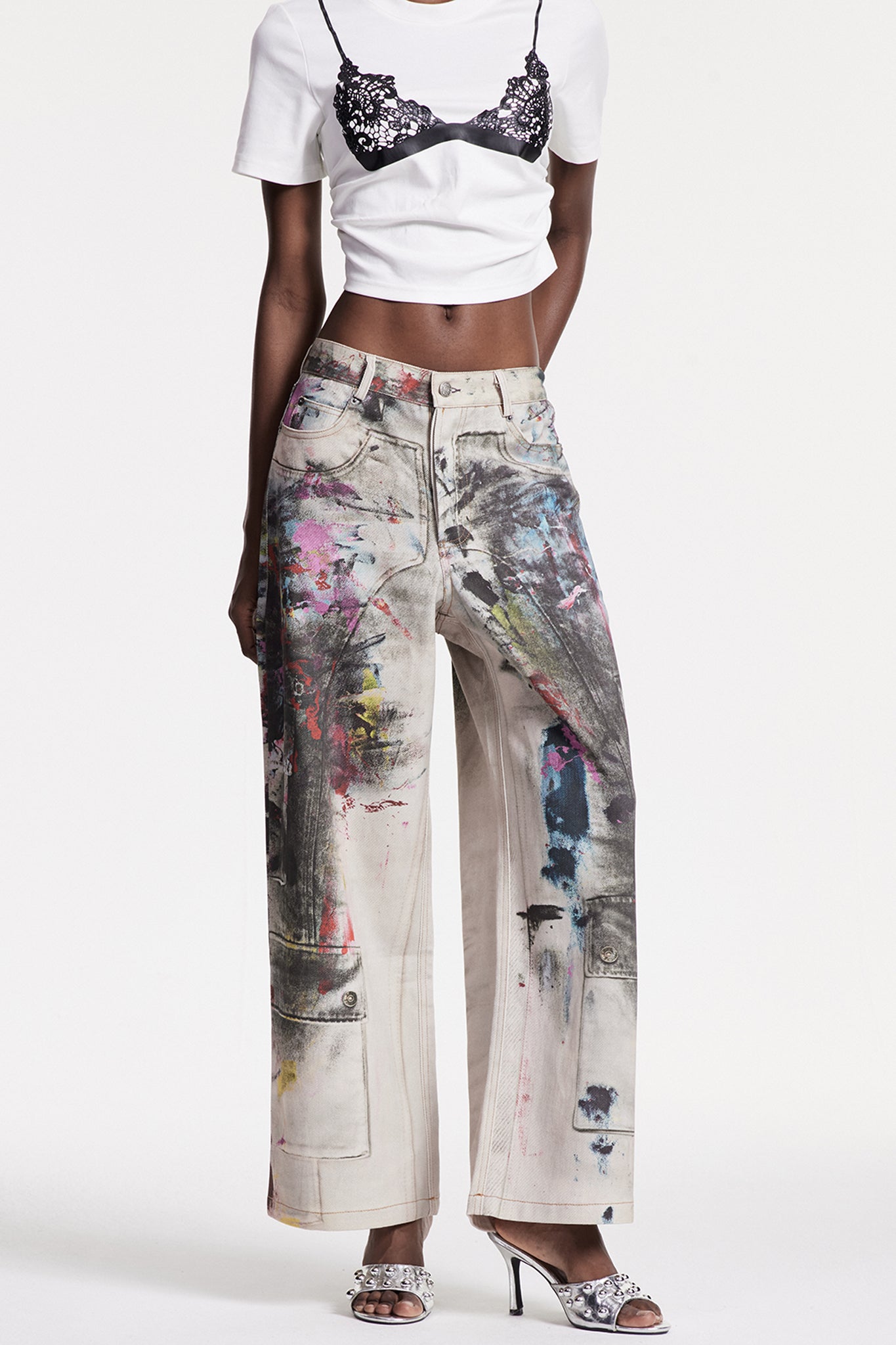 Well Tailored Garment with a Graceful Silhouette