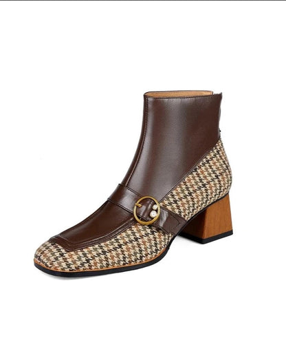 Elegantly Styled Boots for Everyday Wear