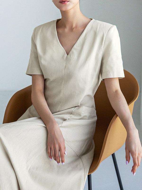 Beautifully Crafted Dress in a Classic Style