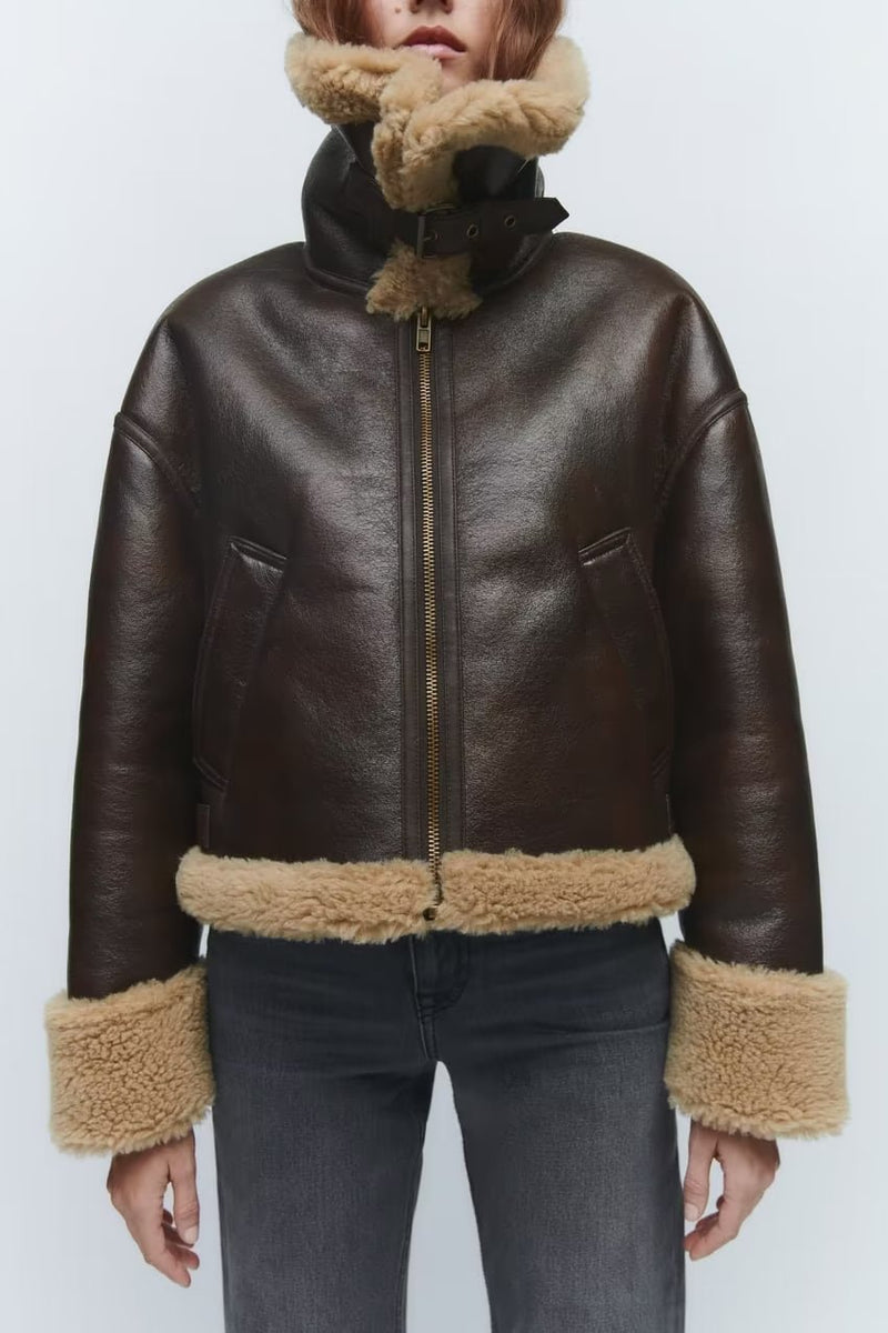 Gracefully Styled Coat for Any Occasion