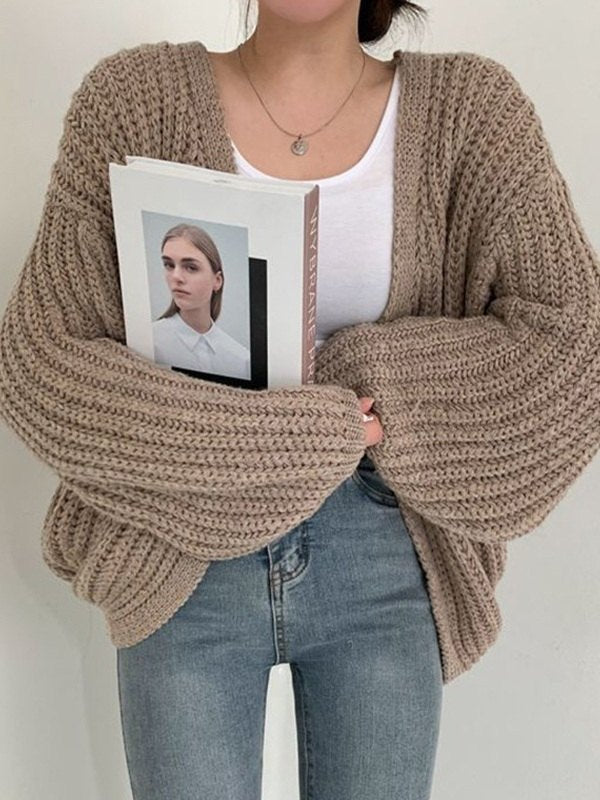 Gracefully Styled Cardigan for Any Occasion
