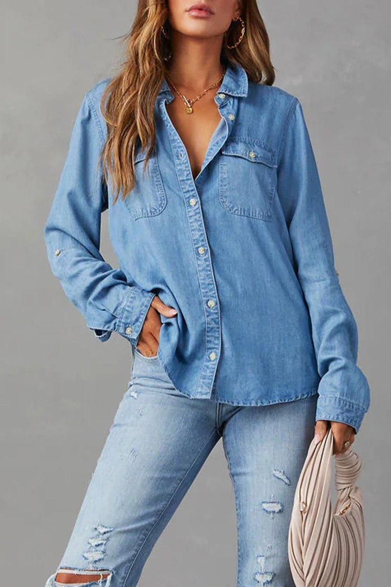 Classic Vintage Blouse with a Flattering Fit