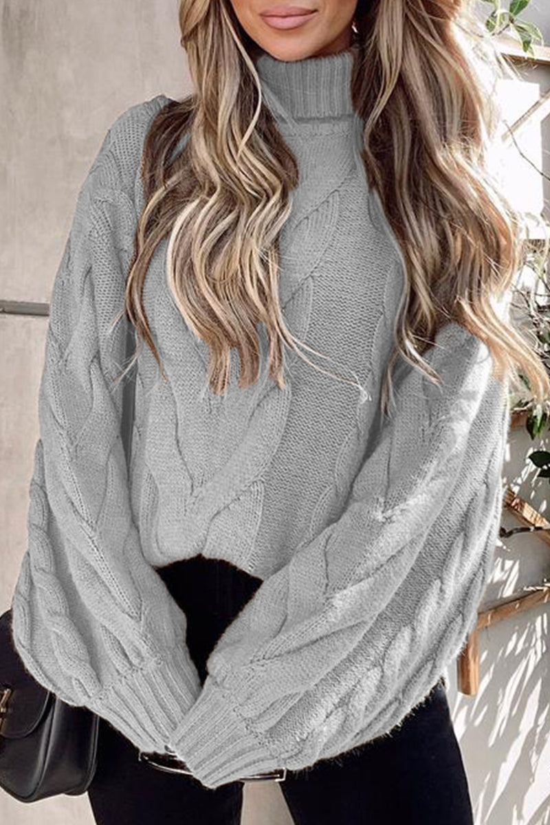 Classic Vintage Sweater with a Flattering Fit