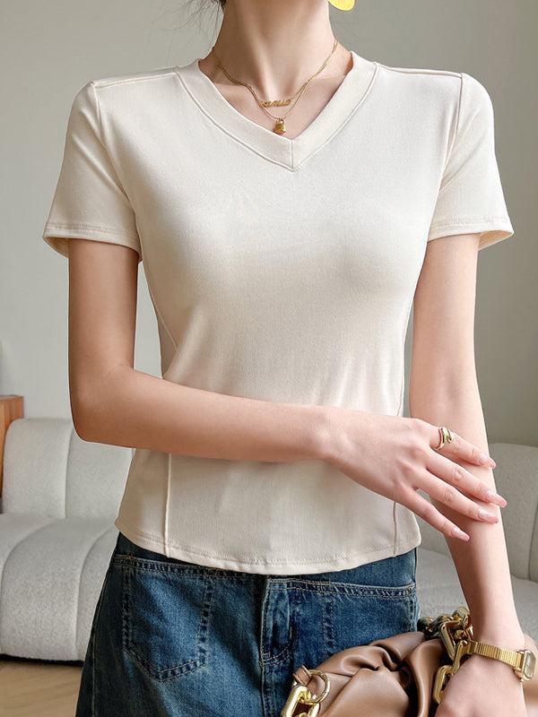 Sophisticated T-Shirt with a Clean Classic Look