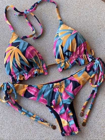 Classic Vintage Bikini with a Flattering Fit