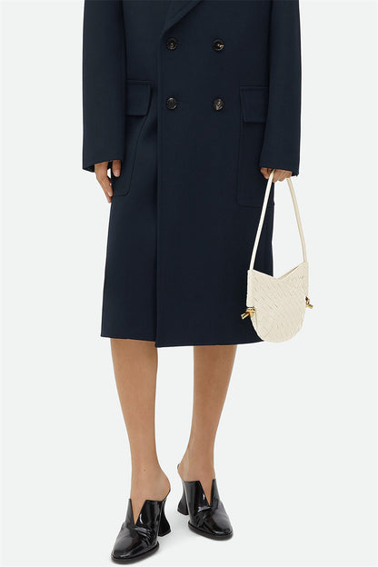 Sophisticated Bag with a Clean Classic Look