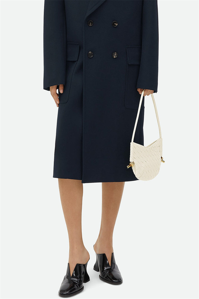 Sophisticated Bag with a Clean Classic Look