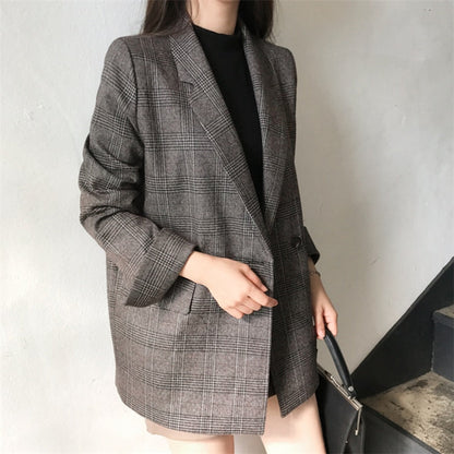 Well Tailored Garment with a Graceful Silhouette