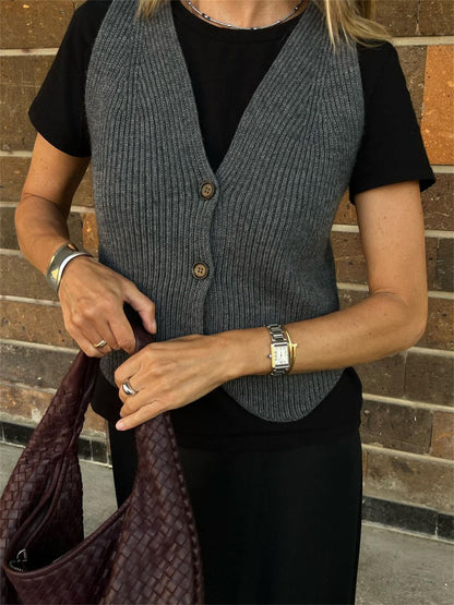 Classic Vintage & Enduringly Stylish Cardigan