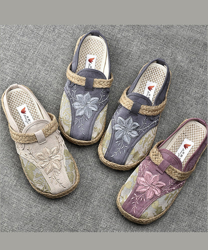 Classic Vintage Sandals with a Flattering Fit