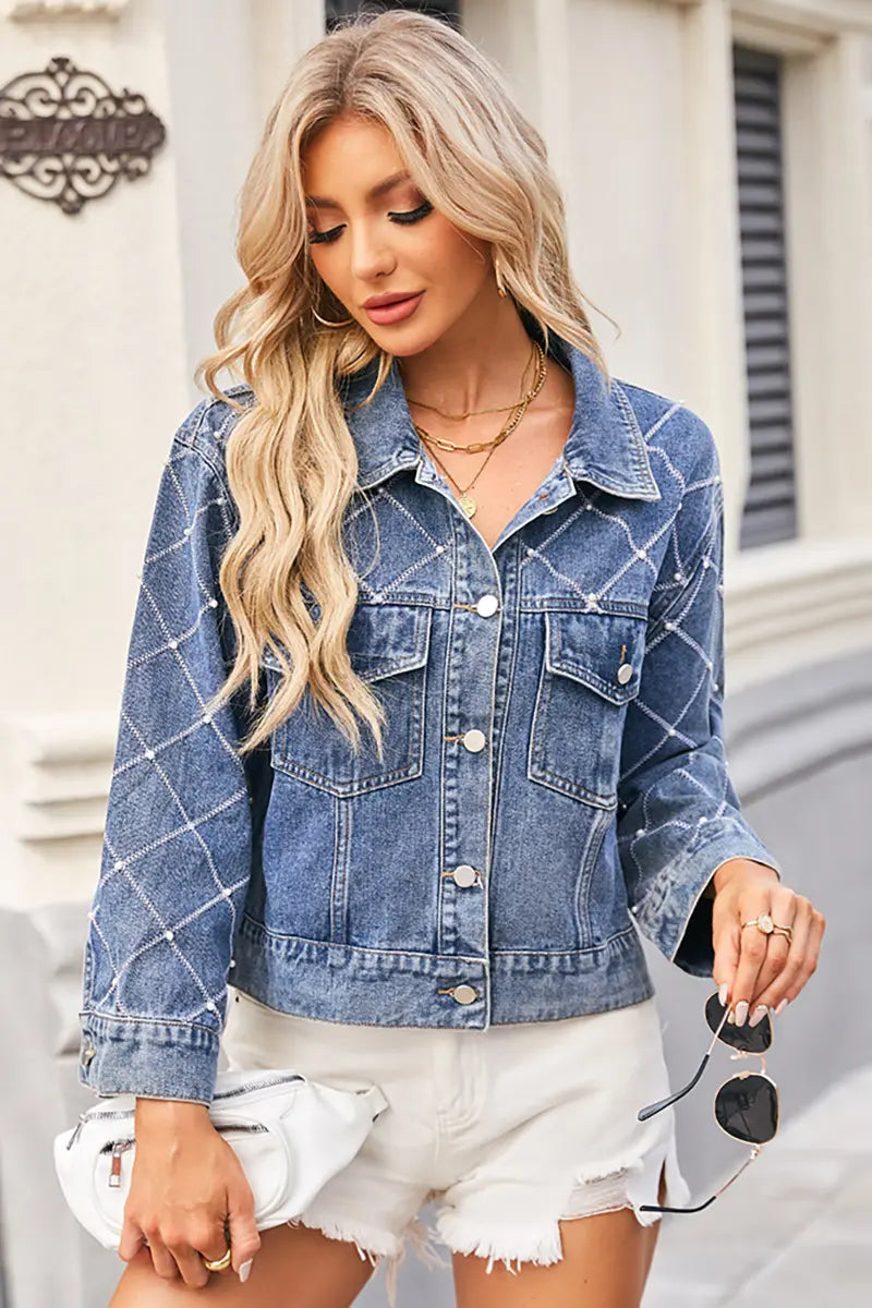 Classic Vintage Jacket with a Flattering Fit