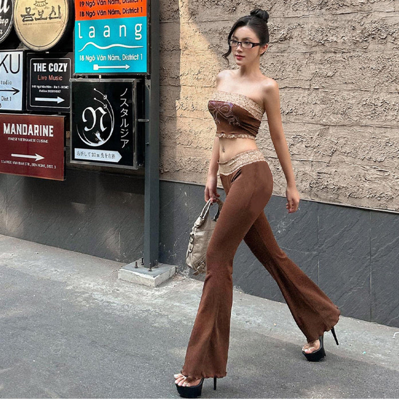 Elegantly Styled Pants for Everyday Wear
