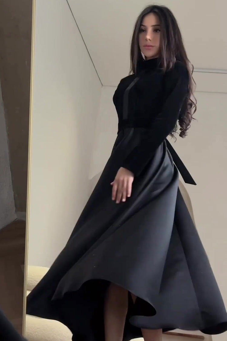 Polished Dress with an Effortless Classic Look