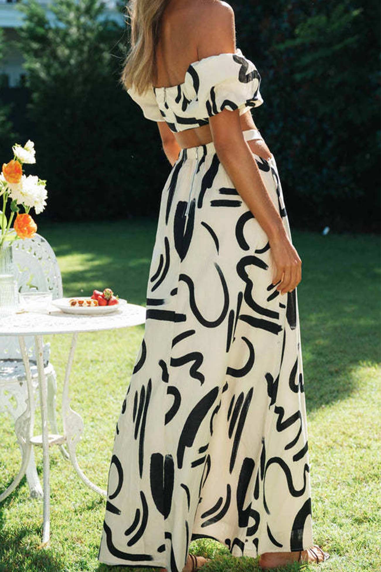 Classic Vintage & Enduringly Stylish Top