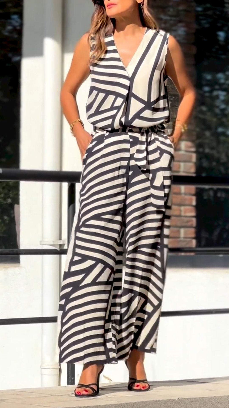 Well Tailored Garment with a Graceful Silhouette