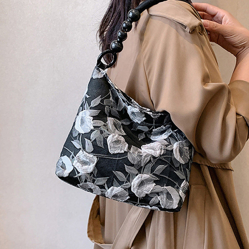 Elegantly Styled Bag for Everyday Wear