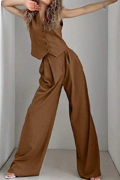 Well Tailored Garment with a Graceful Silhouette
