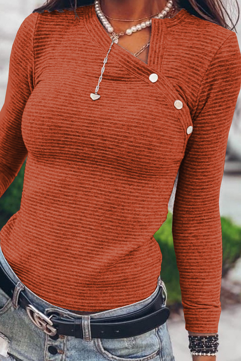 Sophisticated Garment with a Clean Classic Look