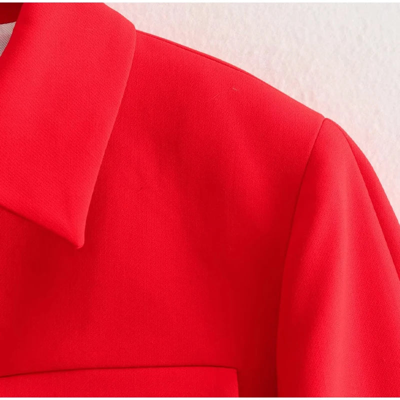 Sophisticated Jacket with a Clean Classic Look