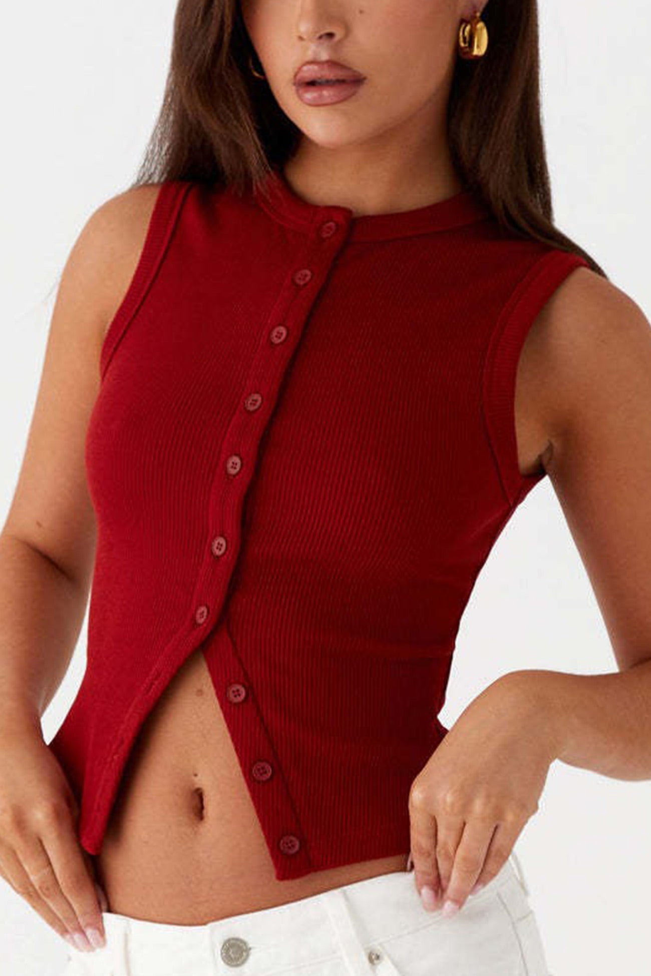 Effortlessly Elegant Top with a Timeless Design