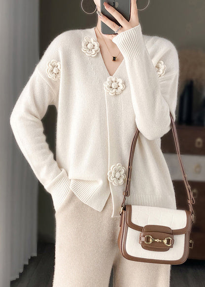 Classic Vintage & Enduringly Stylish Cardigan
