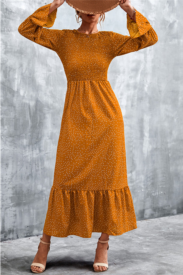 Effortlessly Elegant Dress with a Timeless Design