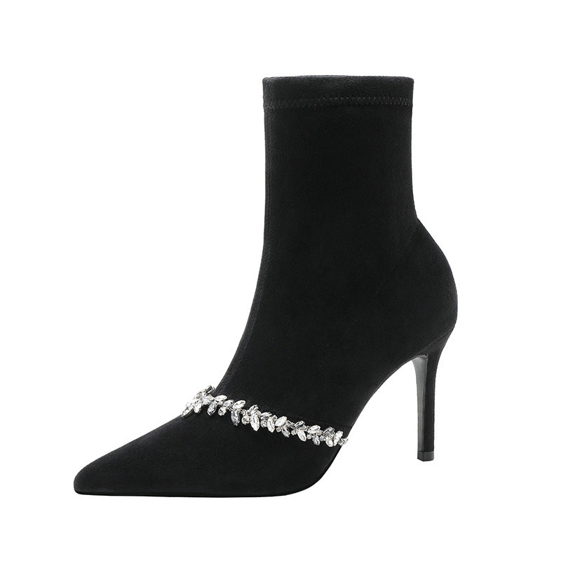Classic Vintage Boots with a Flattering Fit