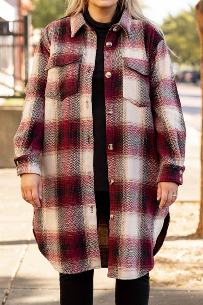 Beautifully Finished Coat in a Timeless Design