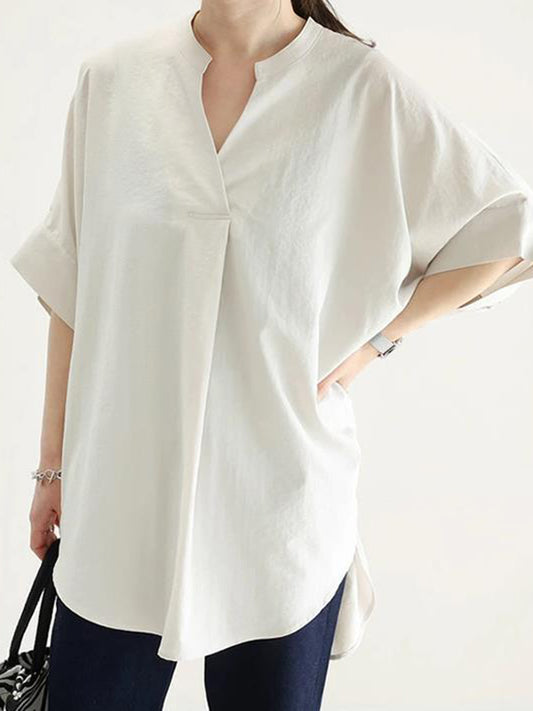 Beautifully Crafted Blouse in a Classic Style