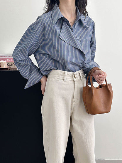 Sophisticated Blouse with a Clean Classic Look