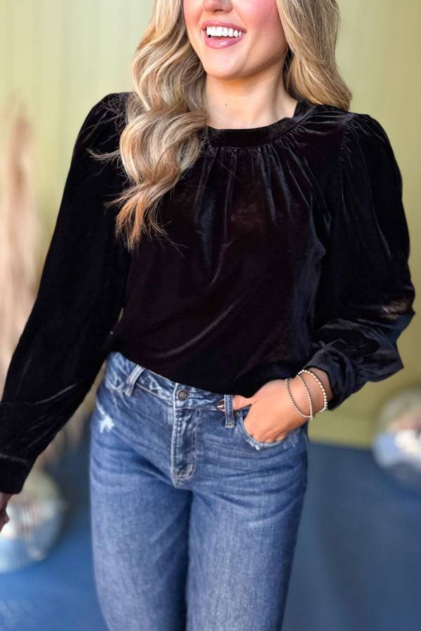 Polished Shirt with an Effortless Classic Look