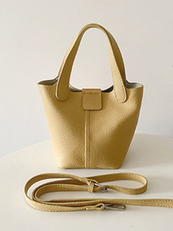 Well Tailored Bag with a Graceful Silhouette