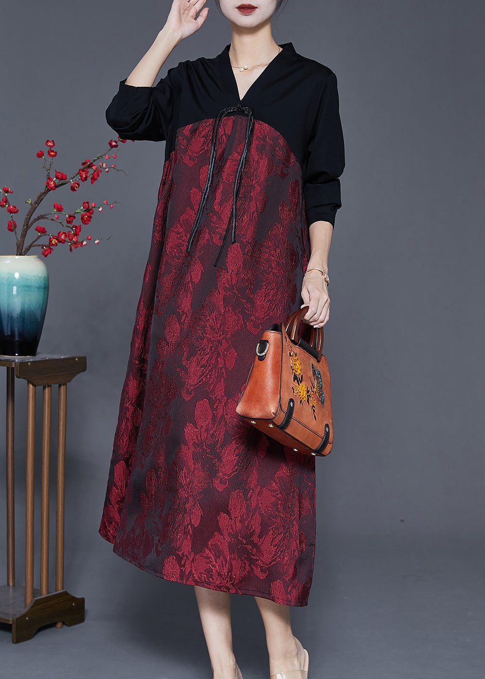 Classic Vintage Dress with a Flattering Fit