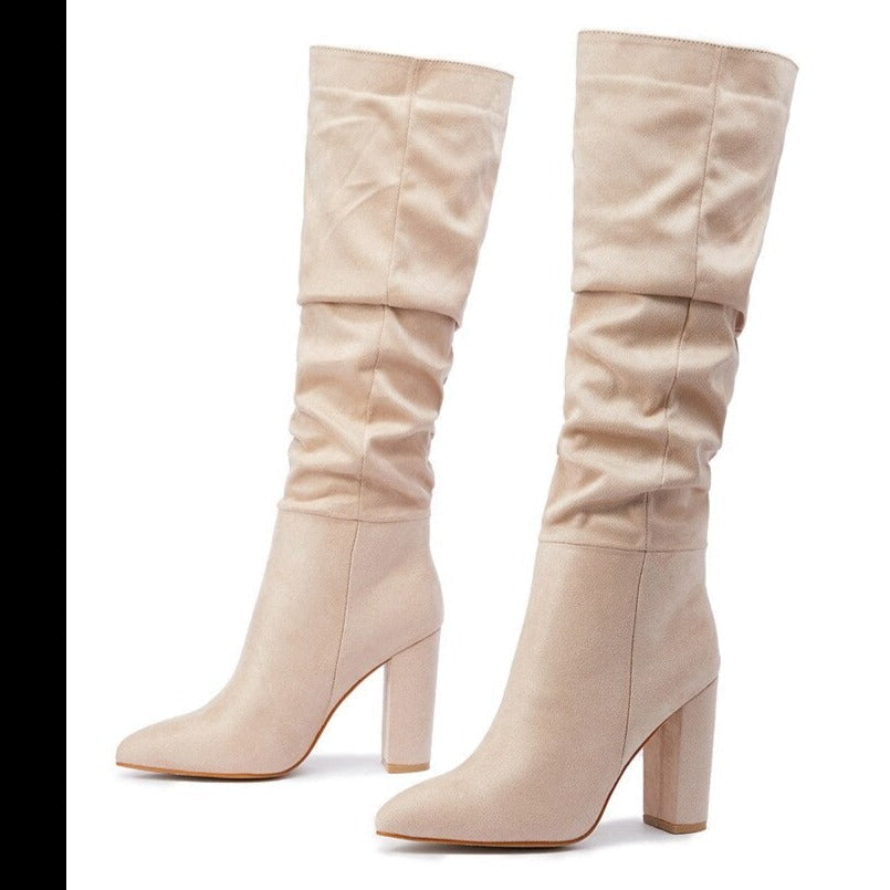 Classic Vintage Boots with a Flattering Fit