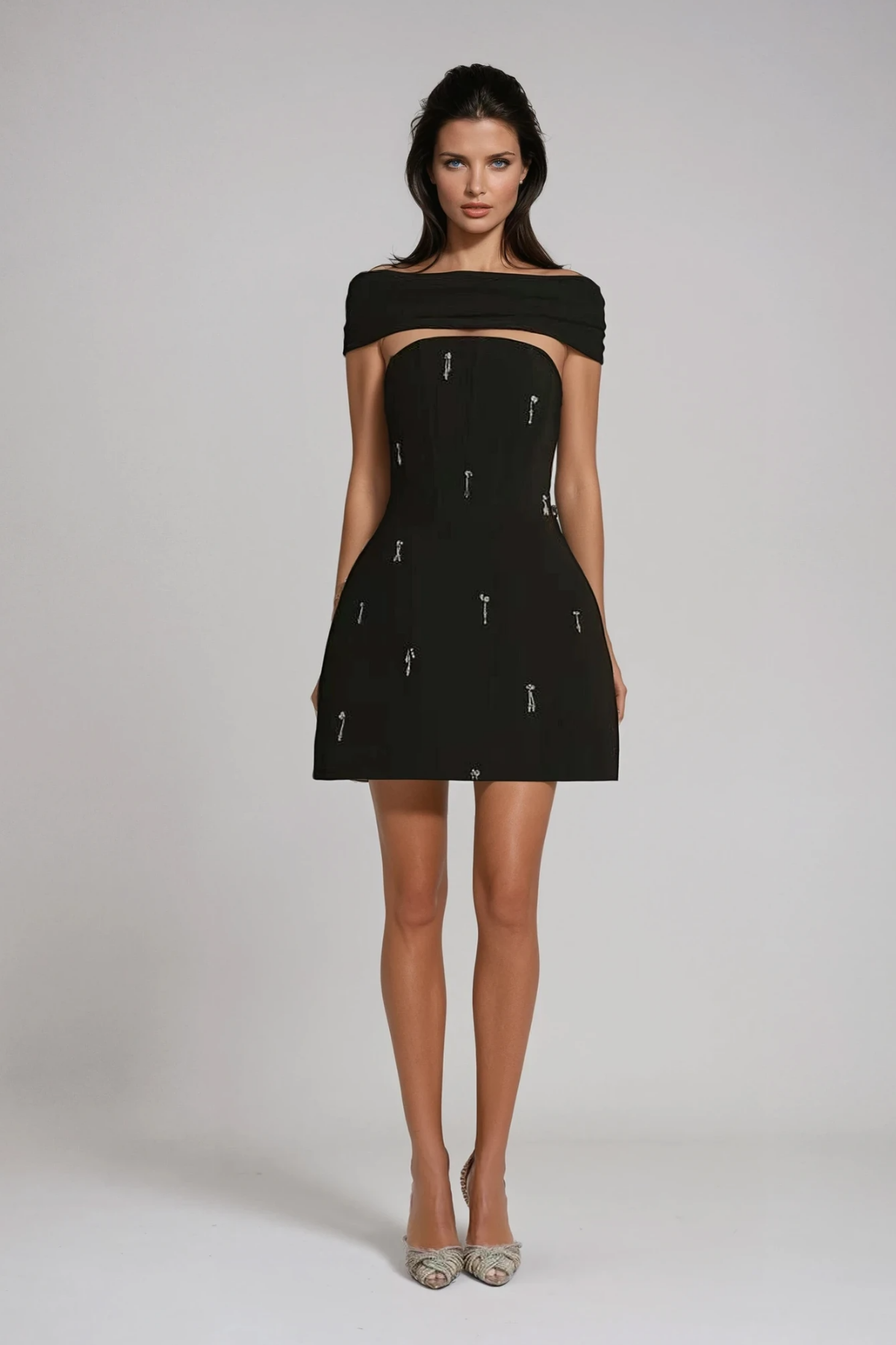 Gracefully Styled Dress for Any Occasion
