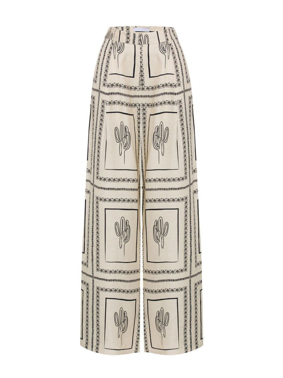 A Vintage Style Shirt with Delicate Timeless Details