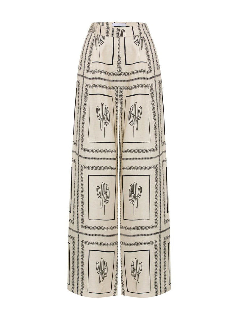 A Vintage Style Shirt with Delicate Timeless Details