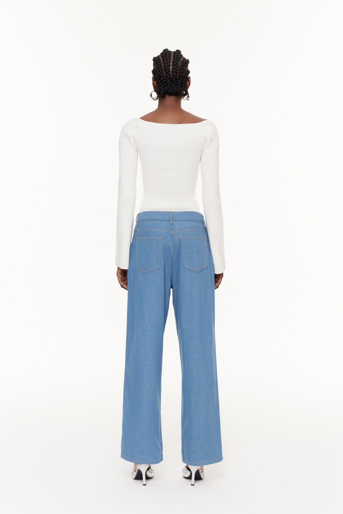 Classic Vintage Garment with a Flattering Fit
