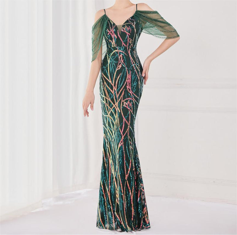 Gracefully Styled Dress for Any Occasion