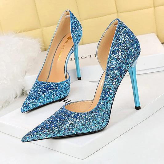 Polished Heels with an Effortless Classic Look