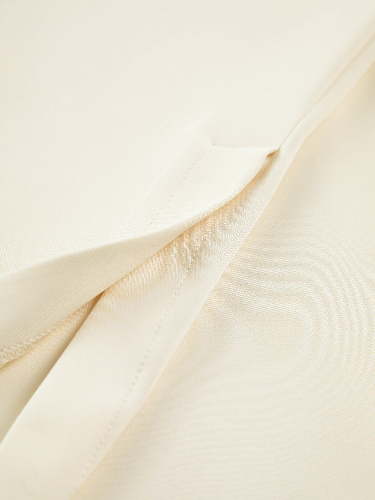 A Vintage Style Top with Delicate Timeless Details