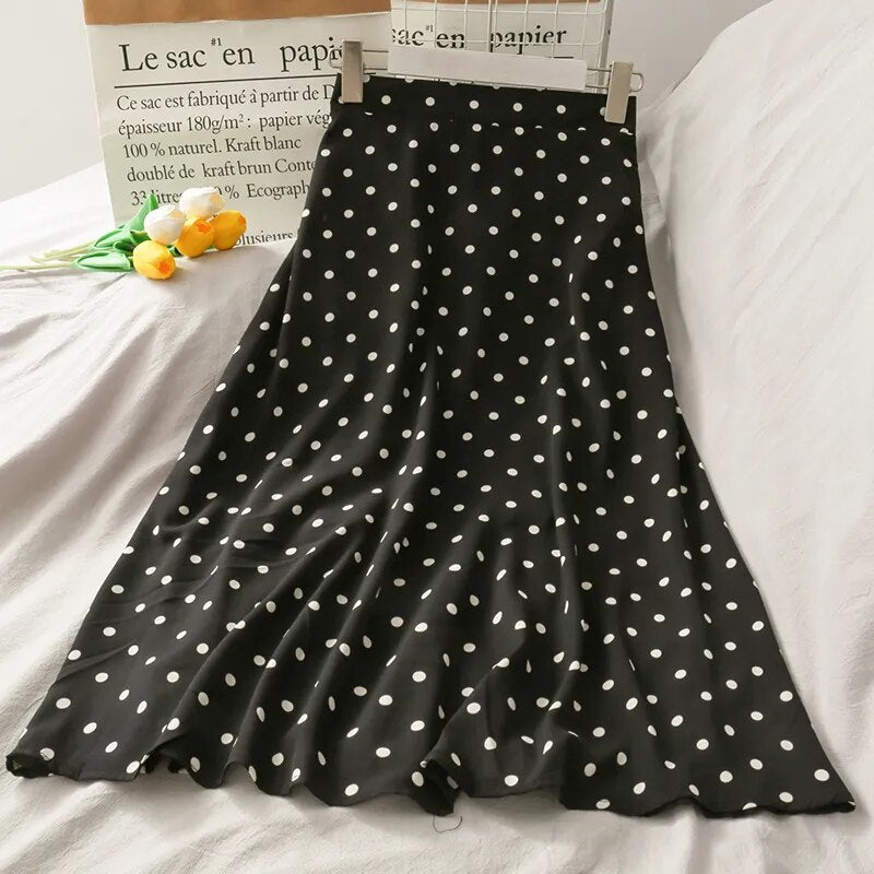 Classic Vintage & Enduringly Stylish Garment