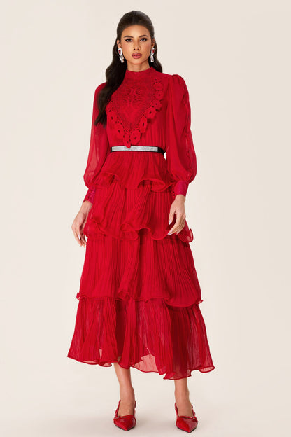 Classic Vintage Dress with a Flattering Fit